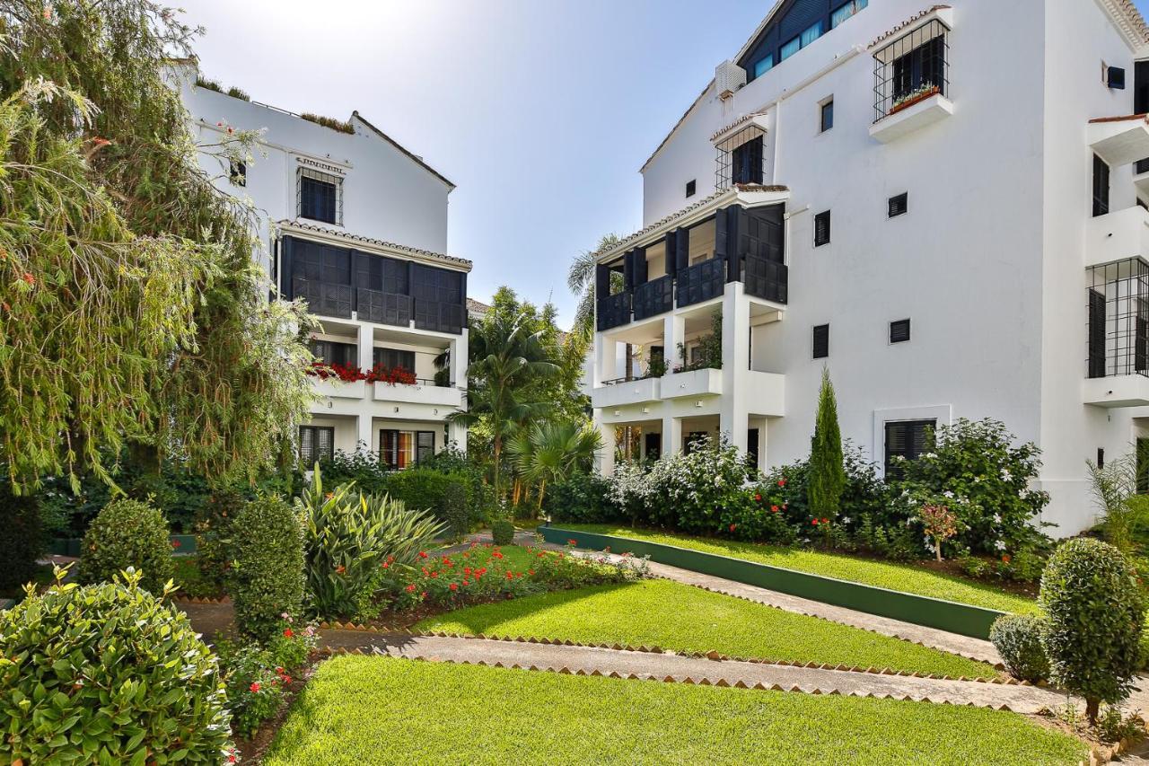 Jardines Las Golondrinas Apartments Elviria Марбеля Екстериор снимка